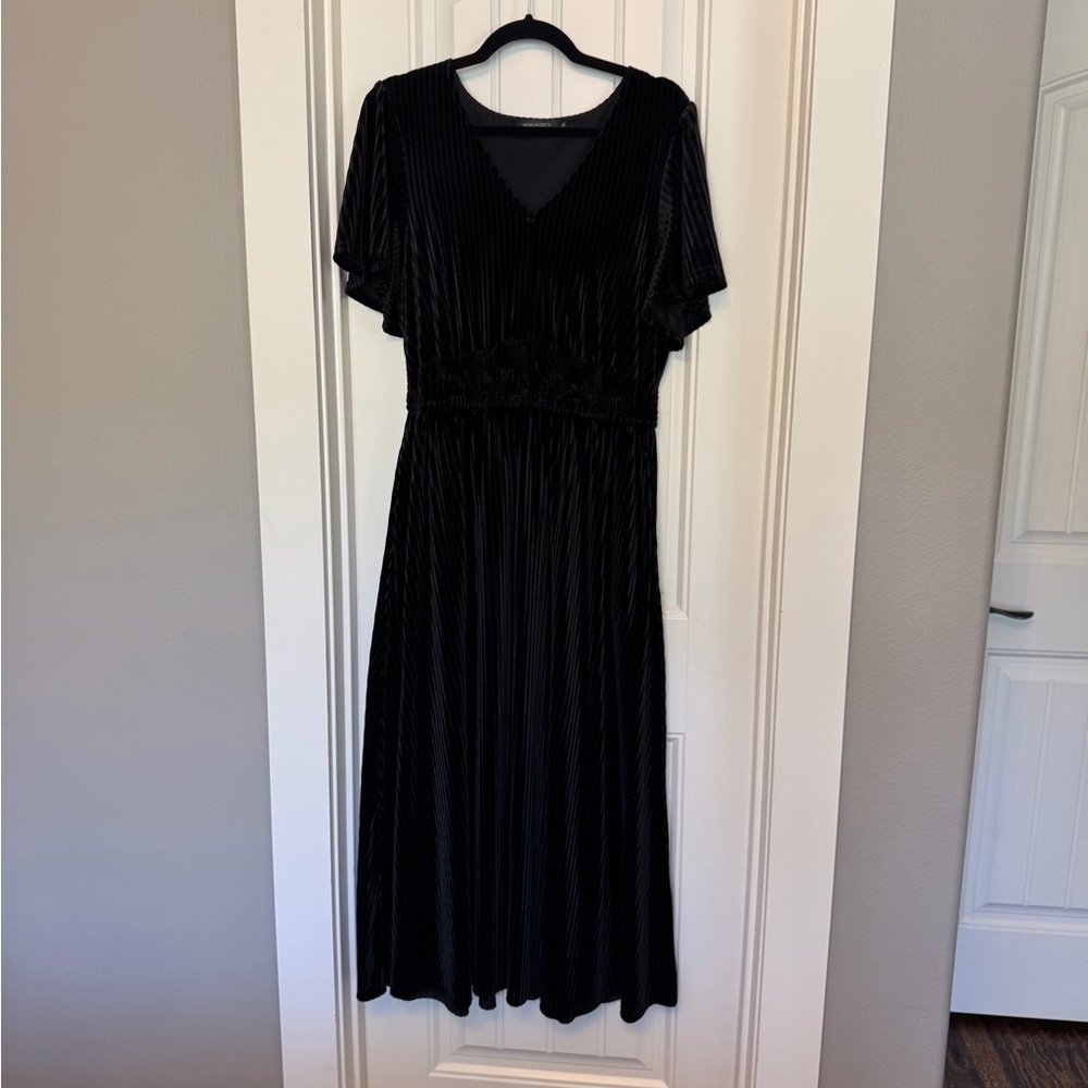 Black V-Neck Pleated Midi Dress with Smocked Waist